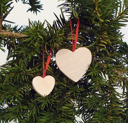 Heart natural red ribbon 50 mm